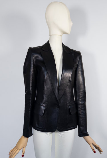 Gucci x Tom Ford blazer jacket in black leather - worn/try-on view