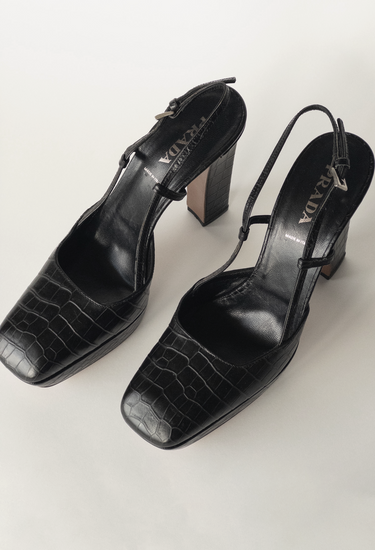 Prada vintage slingback platform heels in black leather, FW 2003 - angled view