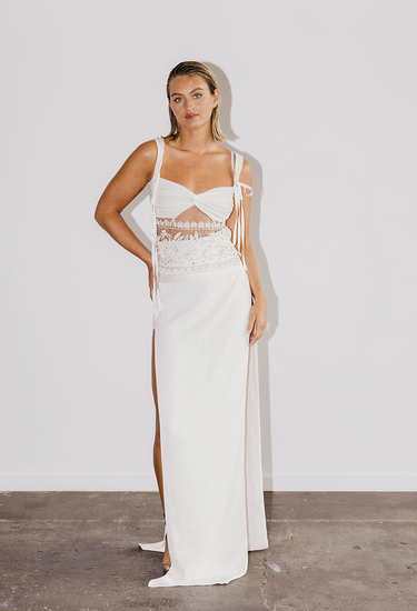 Valentino vintage runaway top in white lightweight fabric, S/S 2004 - worn/try-on view
